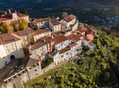 Kuca, Motovun, prodaja, 420000 €, 200 m2