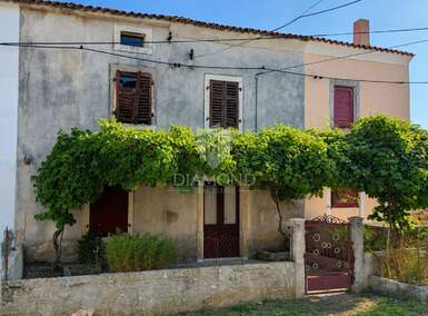 Kuca, Barban, prodaja, 130000 €, 120 m2