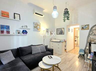 Trosoban stan, Pula, Vidikovac, prodaja, 190000 €, 55 m2