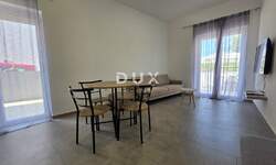 Dvosoban stan, Pula, Valdebek, prodaja, 175000 €, 49 m2