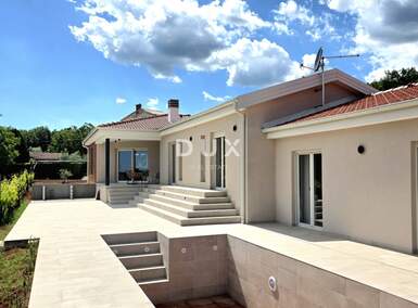 Kuca, Barban, prodaja, 728000 €, 175 m2