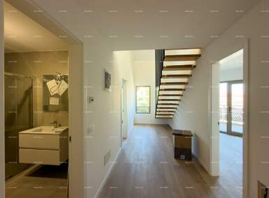 Cetvorosoban stan, Poreč, prodaja, 1135600 €, 133 m2