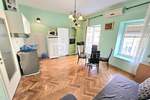 CRIKVENICA - stan sa balkonom i lođom na fantastičnoj lokaciji, 100 metara od