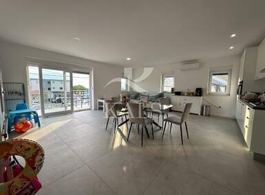 Cetvorosoban stan, Bakar, Hreljin, prodaja, 350000 €, 150 m2