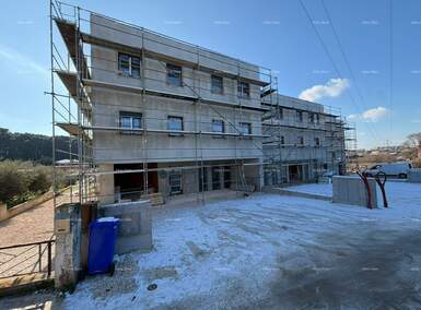 Trosoban stan, Pula, prodaja, 329184 €, 115 m2