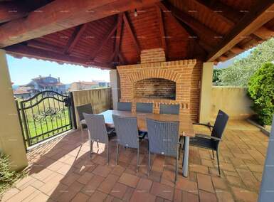 Kuca, Medulin, Vrčevan, prodaja, 700000 €, 330 m2
