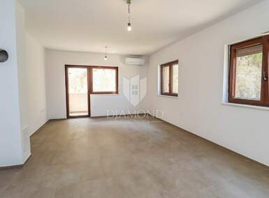 Jednosoban stan, Pula, prodaja, 185000 €, 46 m2