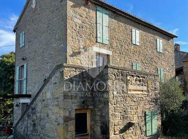Kuca, Buje, Momjan, prodaja, 270000 €, 150 m2