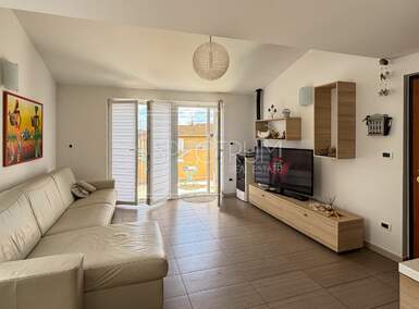Trosoban stan, Umag, prodaja, 259000 €, 53 m2