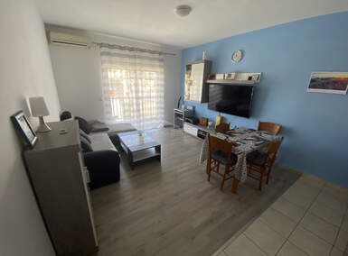 Dvosoban stan, Hvar, prodaja, 210000 €, 48 m2