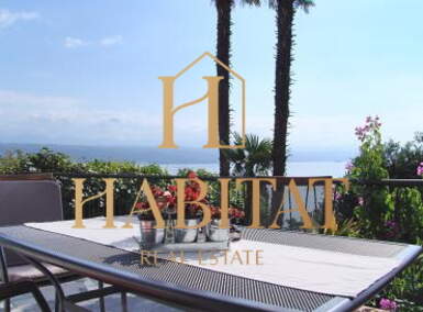 Jednoiposoban stan, Opatija, najam, 1150 €, 97 m2
