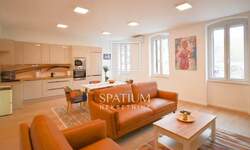 Trosoban stan, Rijeka, Centar, najam, 1200 €, 73 m2
