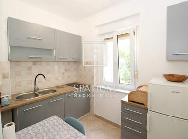 Jednosoban stan, Rijeka, Pećine, najam, 500 €, 22 m2