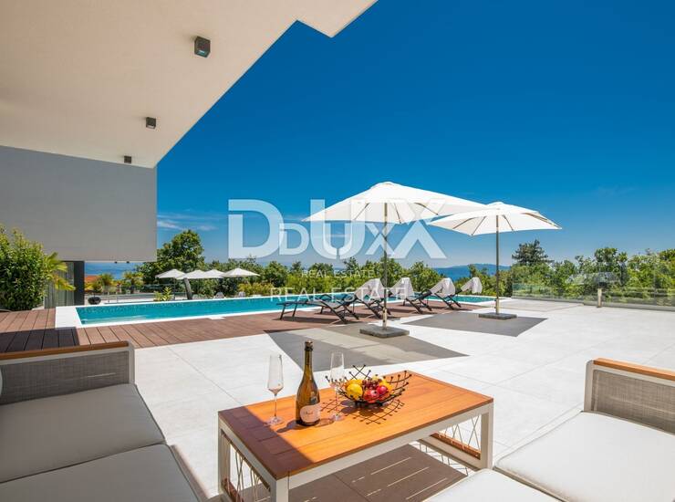 Opatija, Veprinac, vila 309 m², panoramski pogled na more