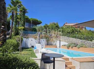 Kuca, Opatija, Ika, prodaja, 1690000 €, 290 m2