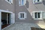 Na prodaju je stan površine 73,54 m² smješten u samostojećoj kući koja...