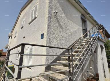 Kuca, Fažana, prodaja, 600000 €, 180 m2