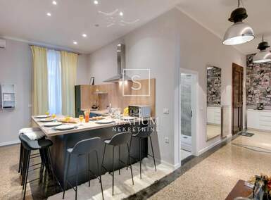 Trosoban stan, Rijeka, Potok, najam, 1000 €, 97 m2