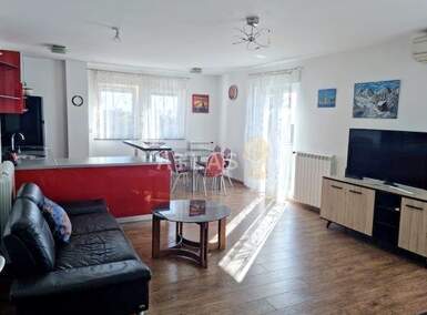 Cetvorosoban stan, Viškovo, najam, 900 €, 92 m2