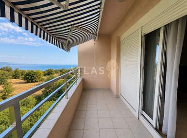 Cetvorosoban stan, Matulji, najam, 220 €, 77 m2