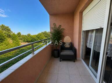 Trosoban stan, Matulji, prodaja, 238000 €, 77 m2