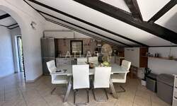 Cetvorosoban stan, Opatija, Opatija - Centar, najam, 1600 €, 88 m2
