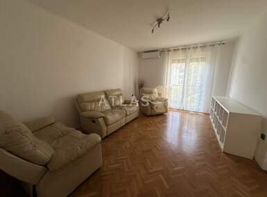 Cetvorosoban stan, Rijeka, Zamet, najam, 800 €, 83 m2