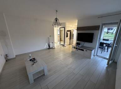 Trosoban stan, Rijeka, Draga, prodaja, 280000 €, 87 m2
