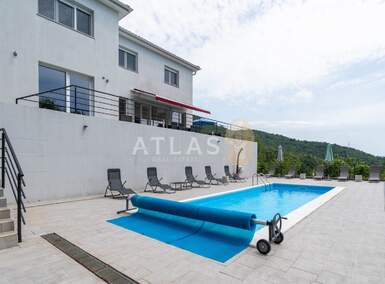 Kuca, Opatija, Veprinac, prodaja, 680000 €, 180 m2