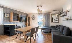 Trosoban stan, Rijeka, Srdoči, prodaja, 310000 €, 73 m2