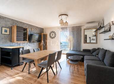 Trosoban stan, Rijeka, Srdoči, prodaja, 310000 €, 73 m2