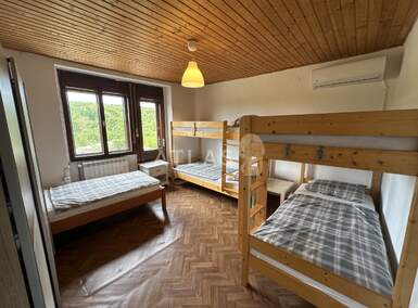 Trosoban stan, Bakar, Krasica, najam, 250 €, 93 m2