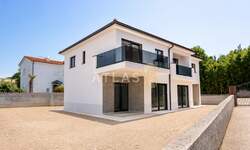 Kuca, Malinska-Dubašnica, Malinska, prodaja, 495000 €, 132 m2