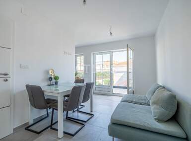 Apartman, Crikvenica, prodaja, 320000 €, 63 m2