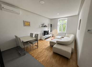 Stan, Rijeka, Centar, prodaja, 300000 €, 112 m2