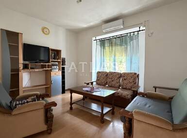 Trosoban stan, Bakar, Krasica, najam, 200 €, 65 m2