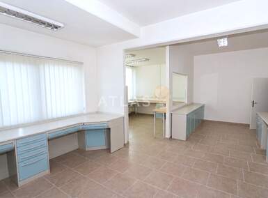Poslovni prostor, Matulji, Jušići, najam, 900 €, 70 m2
