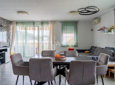Cetvorosoban stan, Kastav, Tometići, prodaja, 350000 €, 103 m2