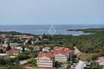 POREČ, VELI MAJ – EKSKLUZIVNA PONUDA! Građevinsko zemljište 1,2 km od mora
