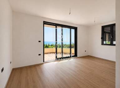 Trosoban stan, Opatija, Ika, prodaja, 364000 €, 59 m2