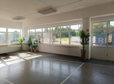 Poslovni prostor, Sveta Nedelja, najam, 500 €, 65 m2