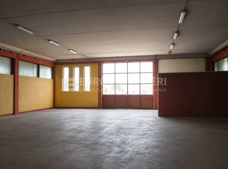 Poslovni prostor: Mala Gorica, skladišni/radiona s 2 ureda, 446 m²