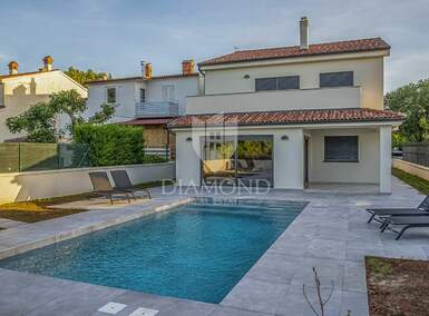 Kuca, Medulin, Vinkuran, prodaja, 950000 €, 245 m2