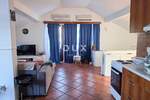 Trosoban stan, Mali Lošinj, Veli Lošinj, prodaja, 300000 €, 75 m2