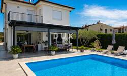 Kuca, Poreč, prodaja, 570000 €, 140 m2