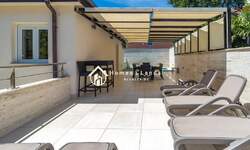 Cetvorosoban stan, Crikvenica, prodaja, 759990 €, 157 m2