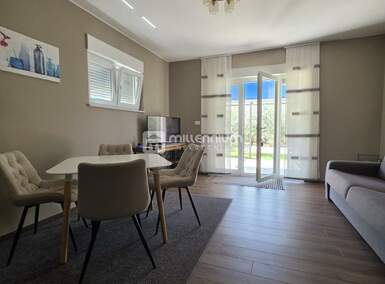 Dvosoban stan, Kostrena, najam, 600 €, 38 m2