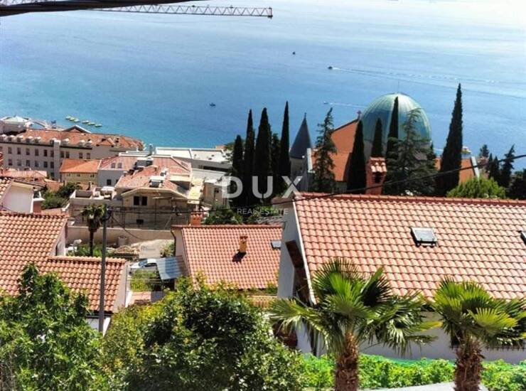 OPATIJA- stan 78,82m2 s predivnim pogledom. 2 parking mjesta, okućnica140m2