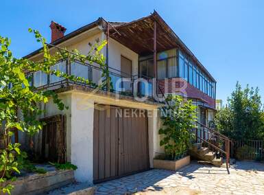 Kuca, Rijeka, Pehlin, prodaja, 299000 €, 180 m2
