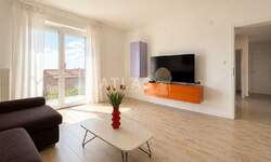 Trosoban stan, Kastav, najam, 1200 €, 85 m2